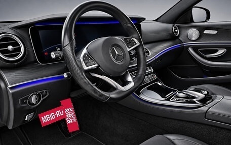 Mercedes-Benz E-Класс, 2016 год, 2 950 000 рублей, 10 фотография