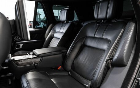 Land Rover Range Rover IV рестайлинг, 2019 год, 9 300 000 рублей, 3 фотография