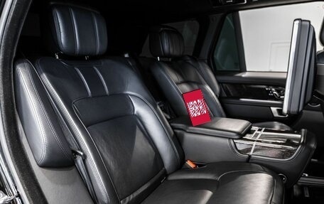 Land Rover Range Rover IV рестайлинг, 2019 год, 9 300 000 рублей, 17 фотография