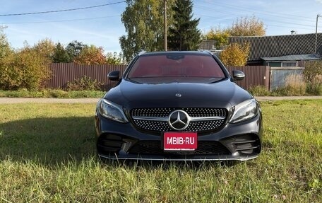 Mercedes-Benz C-Класс, 2018 год, 2 570 000 рублей, 1 фотография