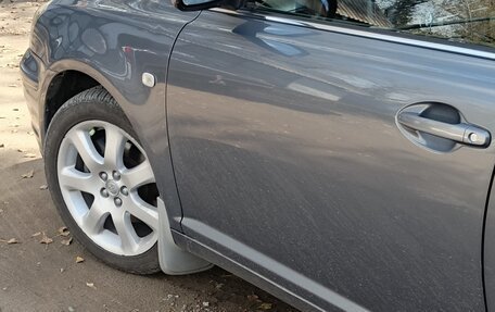 Toyota Avensis III рестайлинг, 2004 год, 870 000 рублей, 2 фотография