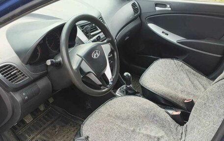 Hyundai Solaris II рестайлинг, 2012 год, 600 000 рублей, 5 фотография