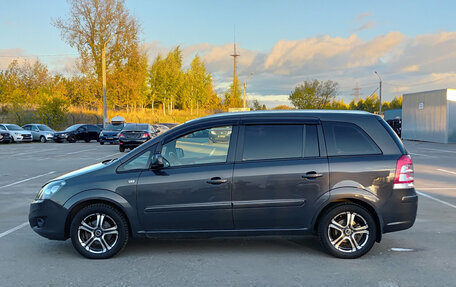 Opel Zafira B, 2013 год, 783 000 рублей, 12 фотография