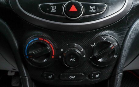 Hyundai Solaris II рестайлинг, 2014 год, 629 000 рублей, 15 фотография