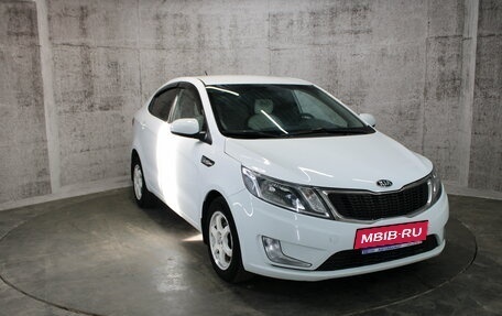KIA Rio III рестайлинг, 2015 год, 914 000 рублей, 3 фотография
