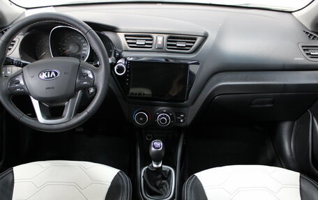 KIA Rio III рестайлинг, 2015 год, 914 000 рублей, 9 фотография