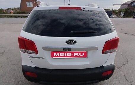 KIA Sorento II рестайлинг, 2011 год, 1 400 000 рублей, 2 фотография