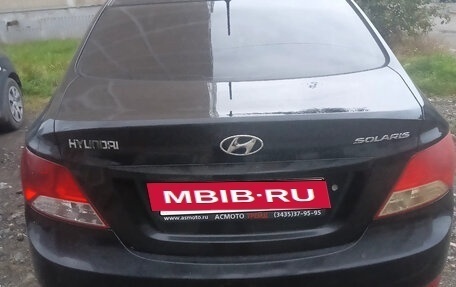 Hyundai Solaris II рестайлинг, 2013 год, 650 000 рублей, 4 фотография