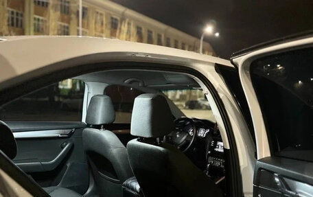 Skoda Octavia, 2018 год, 1 350 000 рублей, 8 фотография