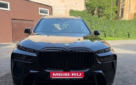 BMW X7, 2022 год, 11 500 000 рублей, 2 фотография