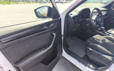 Skoda Kodiaq I, 2024 год, 4 845 000 рублей, 12 фотография