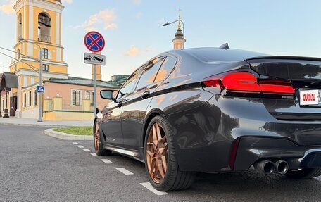 BMW 5 серия, 2018 год, 4 380 000 рублей, 5 фотография