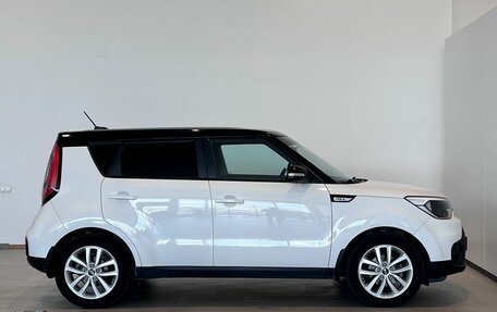 KIA Soul II рестайлинг, 2018 год, 1 620 000 рублей, 5 фотография