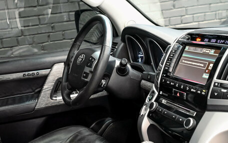 Toyota Land Cruiser 200, 2014 год, 3 860 000 рублей, 12 фотография