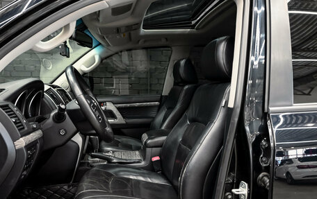 Toyota Land Cruiser 200, 2014 год, 3 860 000 рублей, 10 фотография