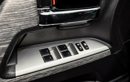 Toyota Land Cruiser 200, 2014 год, 3 860 000 рублей, 16 фотография