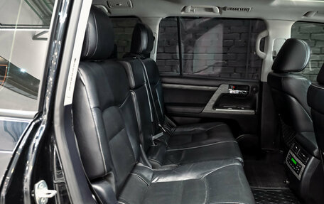 Toyota Land Cruiser 200, 2014 год, 3 860 000 рублей, 26 фотография