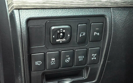 Toyota Land Cruiser 200, 2014 год, 3 860 000 рублей, 19 фотография