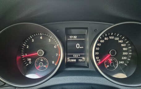 Volkswagen Golf VI, 2011 год, 380 000 рублей, 2 фотография