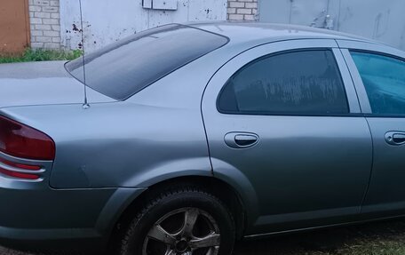 Dodge Stratus II, 2003 год, 139 000 рублей, 7 фотография
