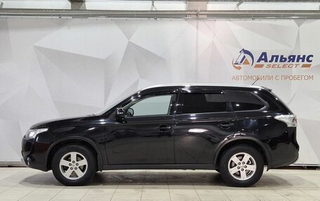 Mitsubishi Outlander III рестайлинг 3, 2014 год, 1 550 000 рублей, 6 фотография