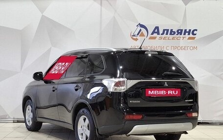 Mitsubishi Outlander III рестайлинг 3, 2014 год, 1 550 000 рублей, 5 фотография