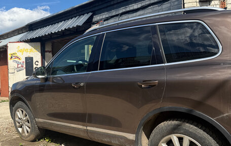Volkswagen Touareg III, 2011 год, 1 175 000 рублей, 4 фотография