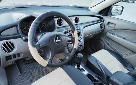 Mitsubishi Outlander III рестайлинг 3, 2003 год, 470 000 рублей, 2 фотография