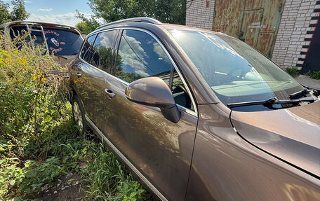 Volkswagen Touareg III, 2011 год, 1 175 000 рублей, 14 фотография