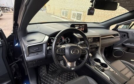 Lexus RX IV рестайлинг, 2017 год, 4 100 000 рублей, 7 фотография