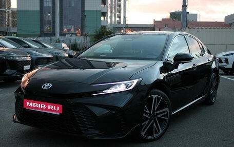 Toyota Camry, 2024 год, 3 790 000 рублей, 2 фотография