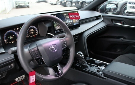 Toyota Camry, 2024 год, 3 790 000 рублей, 8 фотография