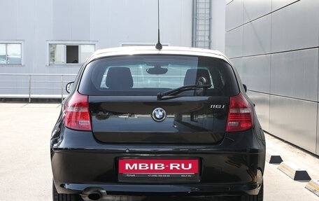 BMW 1 серия, 2010 год, 898 000 рублей, 6 фотография