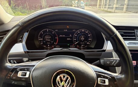 Volkswagen Passat B8 рестайлинг, 2017 год, 1 750 000 рублей, 11 фотография