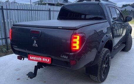 Mitsubishi L200 IV рестайлинг, 2011 год, 1 800 000 рублей, 4 фотография