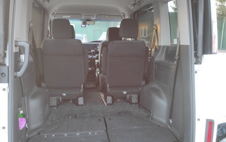 Honda Stepwgn IV, 2016 год, 2 000 000 рублей, 9 фотография