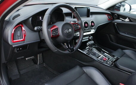 KIA Stinger I, 2019 год, 2 700 000 рублей, 5 фотография