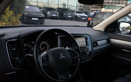 Mitsubishi Outlander III рестайлинг 3, 2012 год, 1 578 000 рублей, 10 фотография