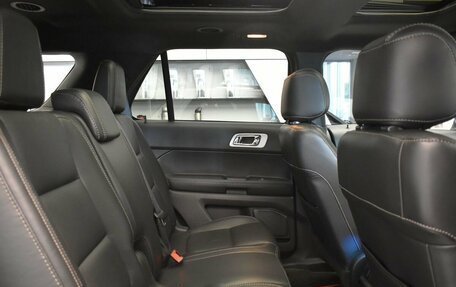 Ford Explorer VI, 2015 год, 2 250 000 рублей, 22 фотография