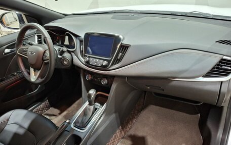 Chevrolet Monza, 2020 год, 1 690 000 рублей, 12 фотография