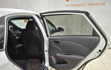 Chevrolet Monza, 2020 год, 1 690 000 рублей, 28 фотография