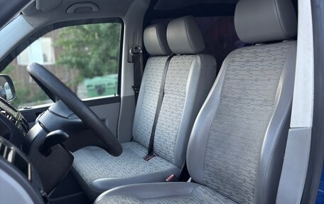 Volkswagen Transporter T5 рестайлинг, 2010 год, 1 149 000 рублей, 9 фотография