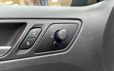 Volkswagen Jetta VI, 2012 год, 1 295 000 рублей, 15 фотография