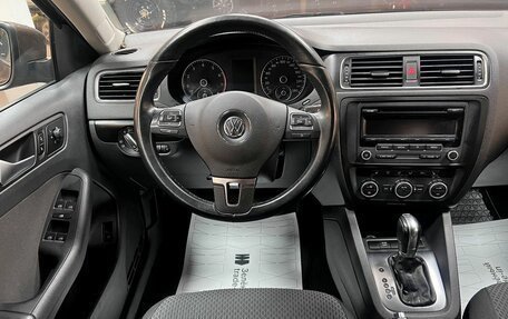 Volkswagen Jetta VI, 2012 год, 1 295 000 рублей, 11 фотография