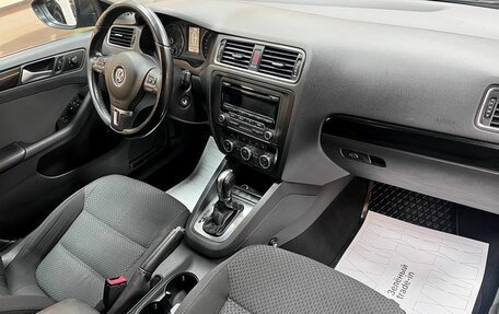 Volkswagen Jetta VI, 2012 год, 1 295 000 рублей, 13 фотография