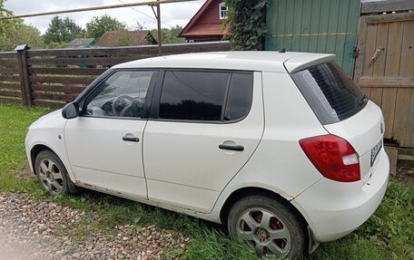 Skoda Fabia II, 2007 год, 300 000 рублей, 1 фотография