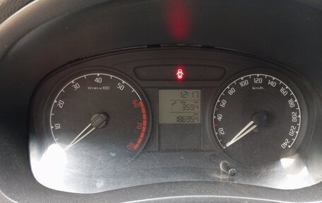 Skoda Fabia II, 2007 год, 300 000 рублей, 6 фотография
