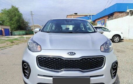 KIA Sportage IV рестайлинг, 2018 год, 1 980 000 рублей, 1 фотография