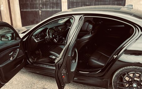 BMW 5 серия, 2013 год, 1 780 000 рублей, 6 фотография