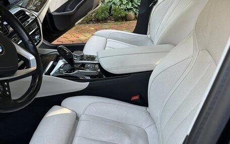 BMW 5 серия, 2019 год, 3 900 000 рублей, 21 фотография